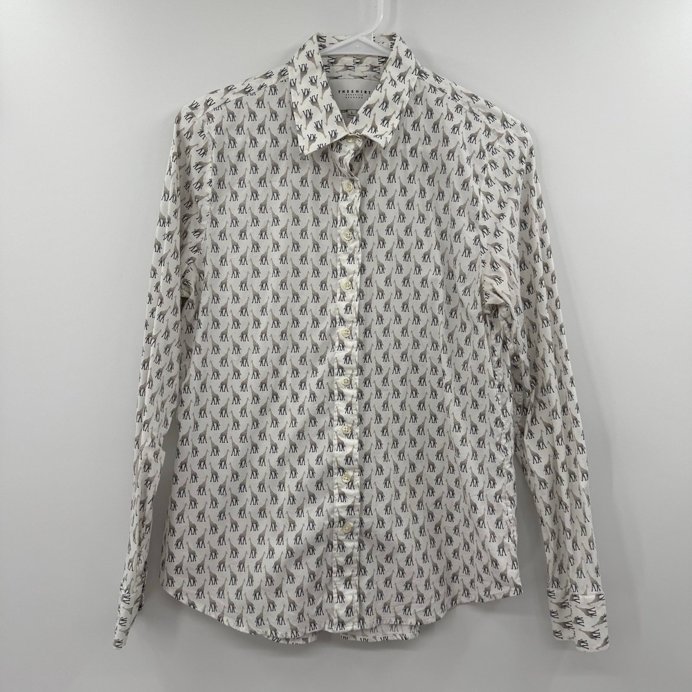 The‎ Shirt by Rochelle Behrens Top Womens button up giraffe size large